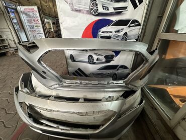 Передний Бампер Hyundai 2018 г., Б/у, цвет - Серый, Оригинал