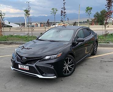 mersedes atego: Toyota Camry: 2021 г., 2.5 л, Автомат, Бензин, Седан — 2