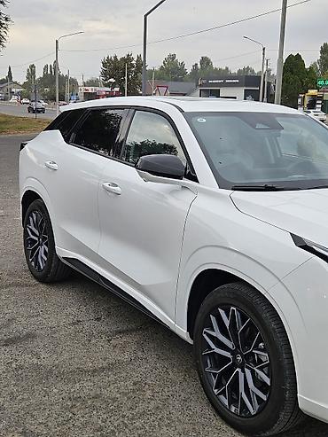Продажа авто: Changan Uni-Z: 2025 г., 1.5 л, Робот, Бензин, Кроссовер — 9