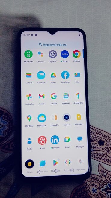 htc telefonu: Realme 128 GB, rəng - Qara, İki sim kartlı