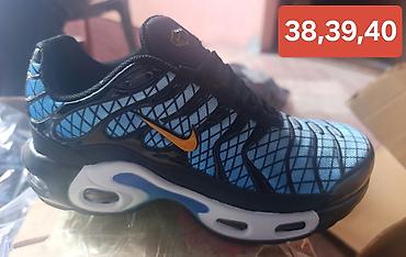 under armour novi sad: ‼️AKCIJA‼️
3100 din
Dostupni brojevi na slikama — 2