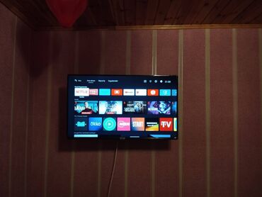 tcl tv: Televizor TCL