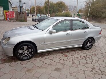 мерс дизельный: Mercedes-Benz C 180: 2001 г., 2 л, Автомат, Бензин, Седан