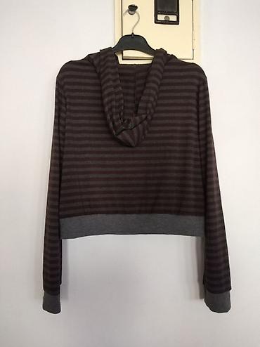 Köynək və bluzalar: M razmer koftalar 4manat — 2