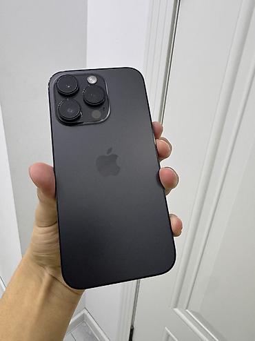 Apple iPhone: IPhone 14 Pro, Б/у, 256 ГБ, Черный, Коробка, 82 % — 2