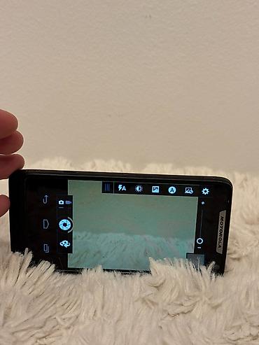 max mobil златибор слике: Prodajem Motorolu RAZR i (XT890), cuveni model sa Intel procesorom. - — 8
