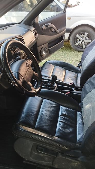 Унаа сатуу: Volkswagen Passat Variant: 1995 г., 0.2 - engine capacity л, Универсал — 6