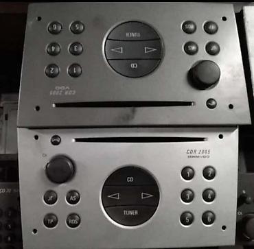 retrovizori: FABRICKI RADIO CDR2005 ZA OPEL AGILA, COMBO, CORSA C . | Svi — 2