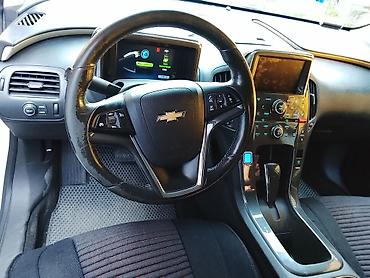 byd e2 2024: Chevrolet Volt: 2012 г., Вариатор, Гибрид, Хэтчбэк — 10