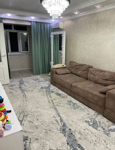 продам 3 х ком кв в мкр: 2 комнаты, 46 м², 104 серия, 3 этаж, Евроремонт