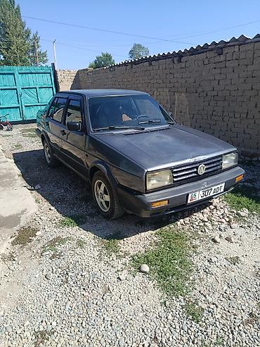Volkswagen Jetta: 1990 г., 1.8 л at lalafo.kg Volkswagen Jetta: 1990 г., 1.8 л