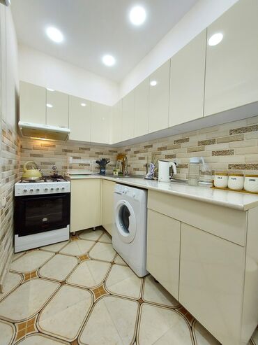 Həyət evləri və villaların satışı: 5 otaqlı, 180 kv. m, Kredit yoxdur, Yeni təmirli -da lalafo.az — 5 Həyət evləri və villaların satışı: 5 otaqlı, 180 kv. m, Kredit yoxdur, Yeni təmirli — 5