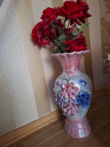 ваза напольная керамическая высокая: Одна ваза