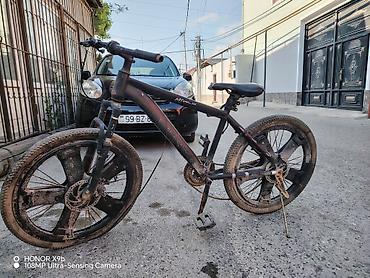Velosipedlər: İşlənmiş Şəhər velosipedi Adidas, 26", sürətlərin sayı: 21, Ödənişli çatdırılma, Rayonlara çatdırılma, Ünvandan götürmə — 2