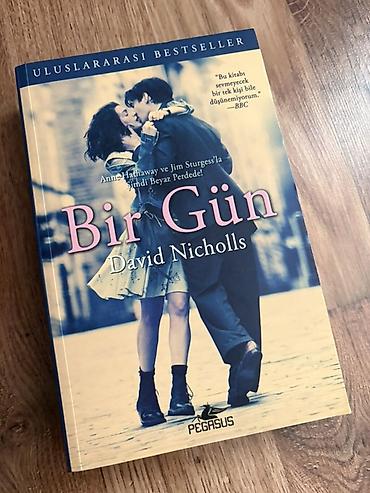 Bədii ədəbiyyat: Məhsul: Kitab – “Bir Gün” (David Nicholls) - Nəşriyyat: Pegasus - Dil — 1