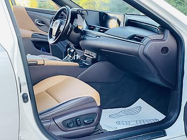 Lexus: Lexus ES: 2019 г., 2.5 л, Автомат, Гибрид, Седан — 11