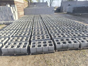 Пескоблок: Пескоблок Гладкий, Заборный, Самовывоз, Бесплатная доставка, Платная доставка — 2