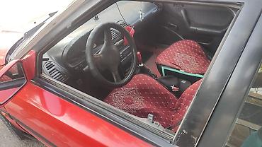 mazda 2000: Mazda 323: 1993 г., 1.6 л, Механика, Бензин, Седан — 2