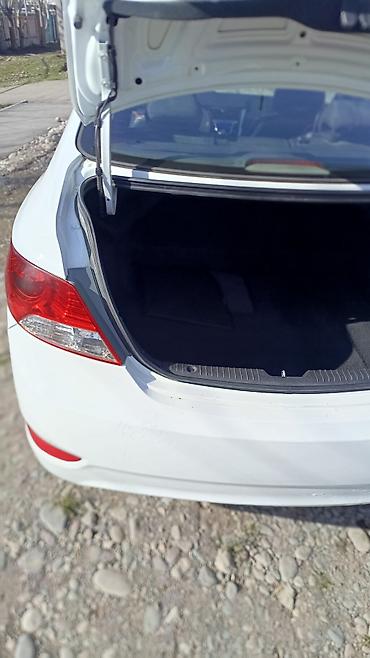 Hyundai: Hyundai Accent: 2014 г., 1.6 л, Автомат, Бензин, Седан at lalafo.kg — 10 Hyundai: Hyundai Accent: 2014 г., 1.6 л, Автомат, Бензин, Седан — 10