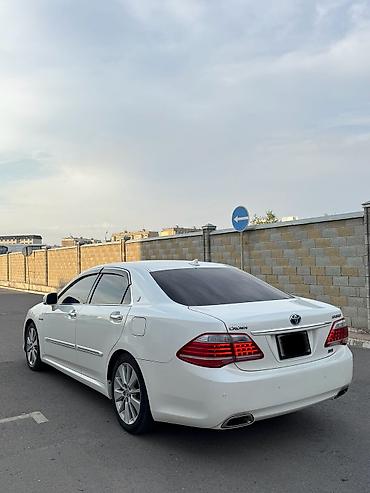 кравун: Toyota Crown: 2011 г., 3.5 л, Вариатор, Гибрид, Седан — 5