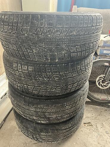 Амортизаторы, пневмобаллоны: Передний амортизатор Subaru — 4