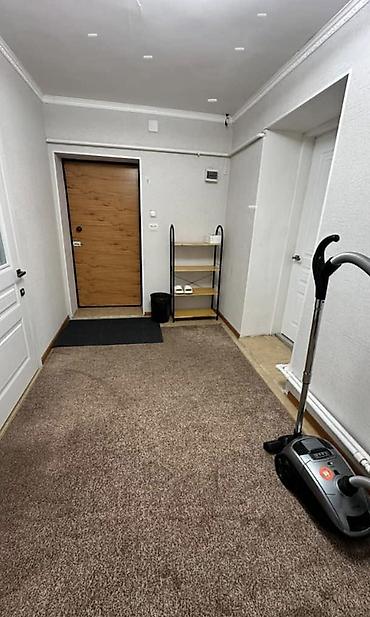 Посуточная аренда домов: 100 м², 3 комнаты — 9