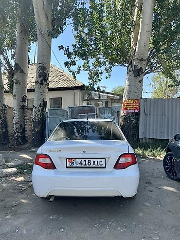 clk 208: Daewoo Nexia: 2009 г., Механика, Седан — 1