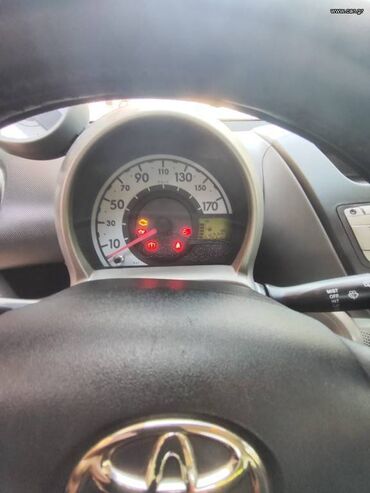 Toyota: Toyota Aygo: 1 l. | 2009 έ. Χάτσμπακ — 20