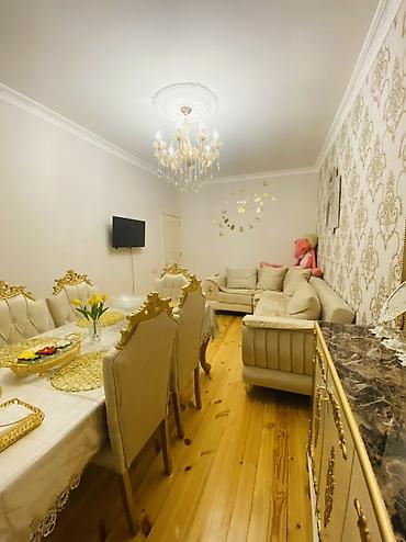 Həyət evləri və villalar: 3 otaqlı fərdi yaşayış evi - Həyətyanı sahəyə giriş: hündür daş — 4