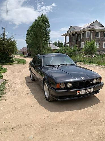 наклейки бмв: BMW 5 series: 1992 г., Седан — 3
