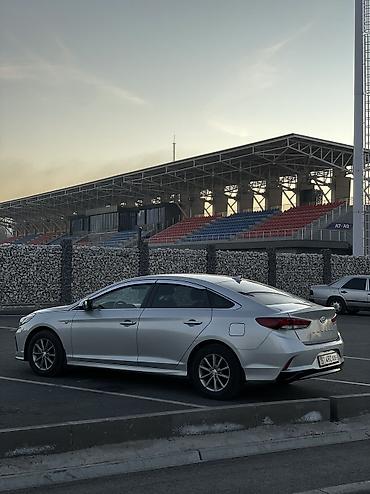 Hyundai: Hyundai Sonata: 2019 г., 2 л, Автомат, Газ, Седан — 8