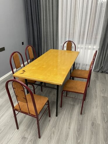 Masalar: Mətbəx üçün, İşlənmiş, Açılmayan, Dördbucaq masa, 6 stul