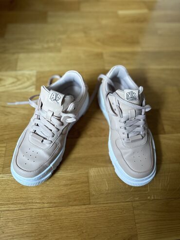 zenske letnje cizme: Nike, 36.5, bоја - Roze