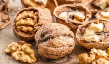орехи пекан: Продам грецкие орехи не очищенные в скорлупе. Урожай 2023 года. Ядро