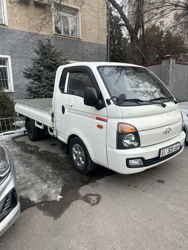 легковые пикапы: Hyundai Porter: 2017 г., 2.5 л, Автомат, Дизель, Пикап