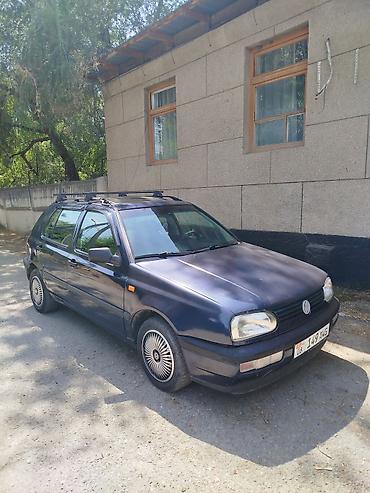 Транспорт: Volkswagen Golf: 1993 г., Механика, Бензин, Хэтчбэк — 2