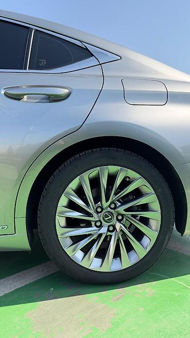 Lexus: Lexus ES: 2020 г., 2.5 л, Гибрид — 23