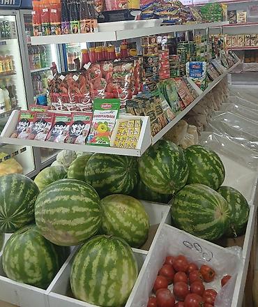 хлебная полка: Полка для продуктового магазина ширинаи длина 3м — 3