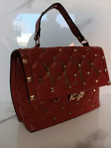 Torbe: Torbe 
Velike cena 4100din, manje po 3000din — 7