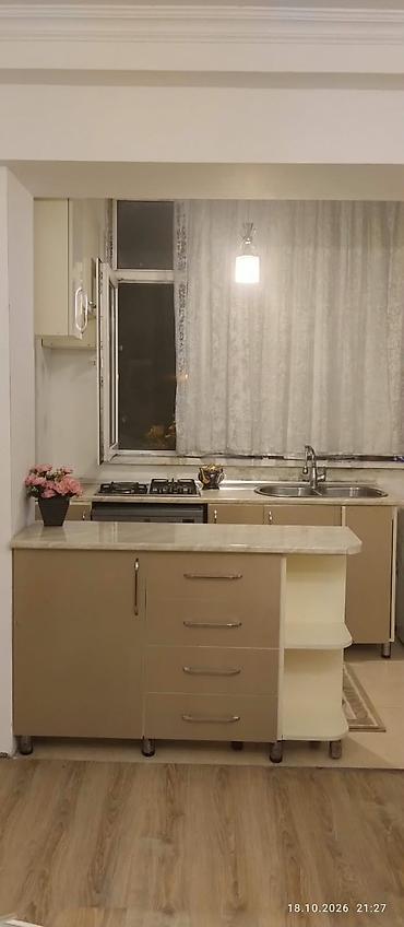 2 ci el sobalar: Metbext ela veziyyetde temirle elaqeli satilir . Texmini 6 metre — 7