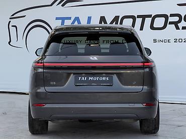 Lixiang: Lixiang L7: 2024 г., 1.5 л, Автомат, Гибрид, Кроссовер — 4