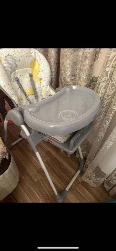 Gəzinti arabaları: Ayşen…. Usaq yemek masa 60m.tezeden secilmir.Sumqayit.aysen(6323s