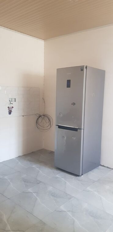 Продажа домов: 100 м², 3 комнаты, Комби, Газ, Электричество