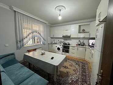 Həyət evləri və villaların satışı: Bakıxanov qəs. 8 otaq, 200 kv. m, Yeni təmirli — 30