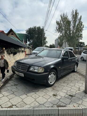 Mercedes-Benz: Mercedes-Benz E-Class: 1997 г., 2 л, Автомат, Бензин, Седан