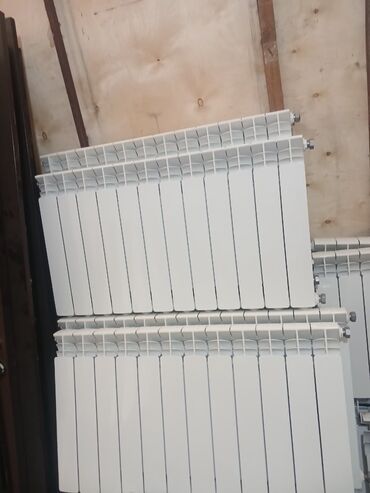 Divan və kreslo dəstləri: Seksiyalı Radiator