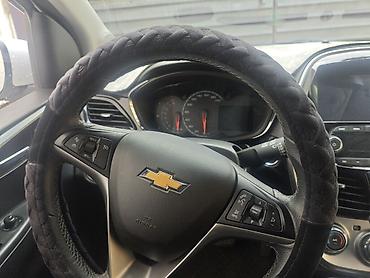 385 55: Chevrolet Spark: 2016 г., 1 л, Вариатор, Бензин, Хэтчбэк — 9