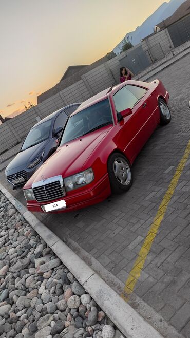 ферио: Mercedes-Benz CE 200: 1990 г., 2.3 л, Автомат, Бензин, Купе