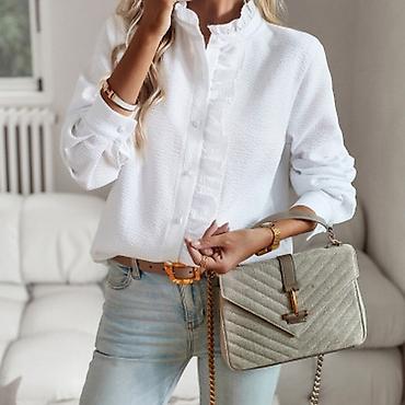 Bluze: Ženska bluza sa volanima i dugmadima - Model: elegantna košulja/bluza — 2