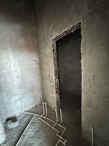 Коммерческая недвижимость: Сдаётся коммерческое помещение 180 м² на ул. Чынгыза Айтматова — 3